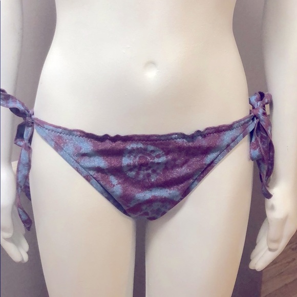 Becca tie dyed bikini - Picture 7 of 12